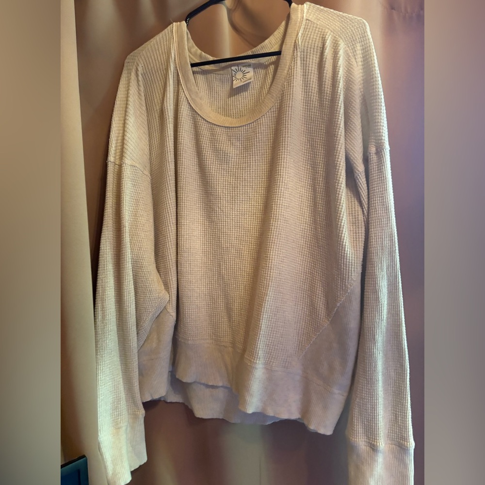 Women's Cream Crew Neck Sweater